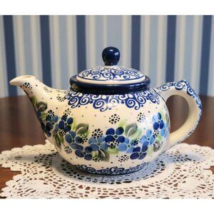 Boleslawiec Polish Pottery Teapot Blue Floral & Swirl Designs 2 cup Capacity. Li